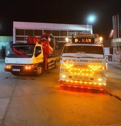 İzmir Asansörlü Ev Taşıma Fiyatları ve Kiralama Hizmetleri