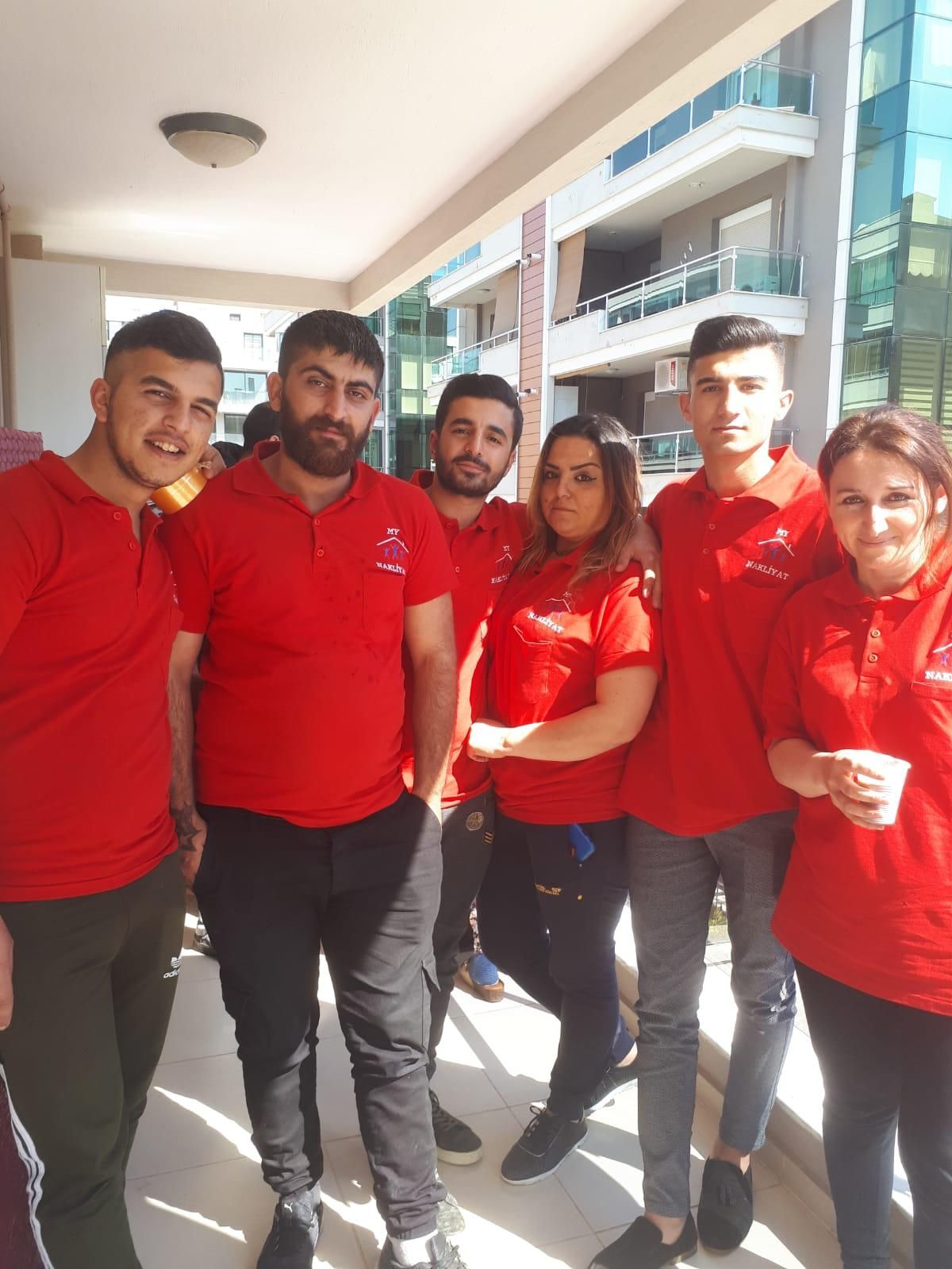 İzmir’de Taşınacaklar İçin 5 Profesyonel Nakliye Tavsiyesi