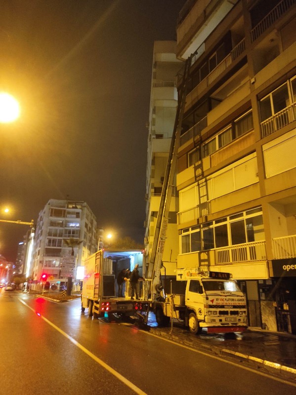 Bayraklı Asansör Kiralama ve Kiralık Asansör Hizmetleri: MY Nakliyat